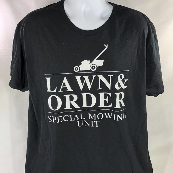LAW & ORDER SPECIAL MOWING UNIT SHIRT MENS 2XL BLACK SHORT SLEEVE FUNNY DAD MOW - Picture 1 of 15